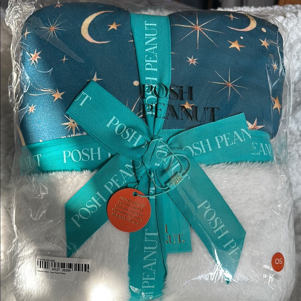 Posh Peanut Celestial Stars luxe plush Patoo